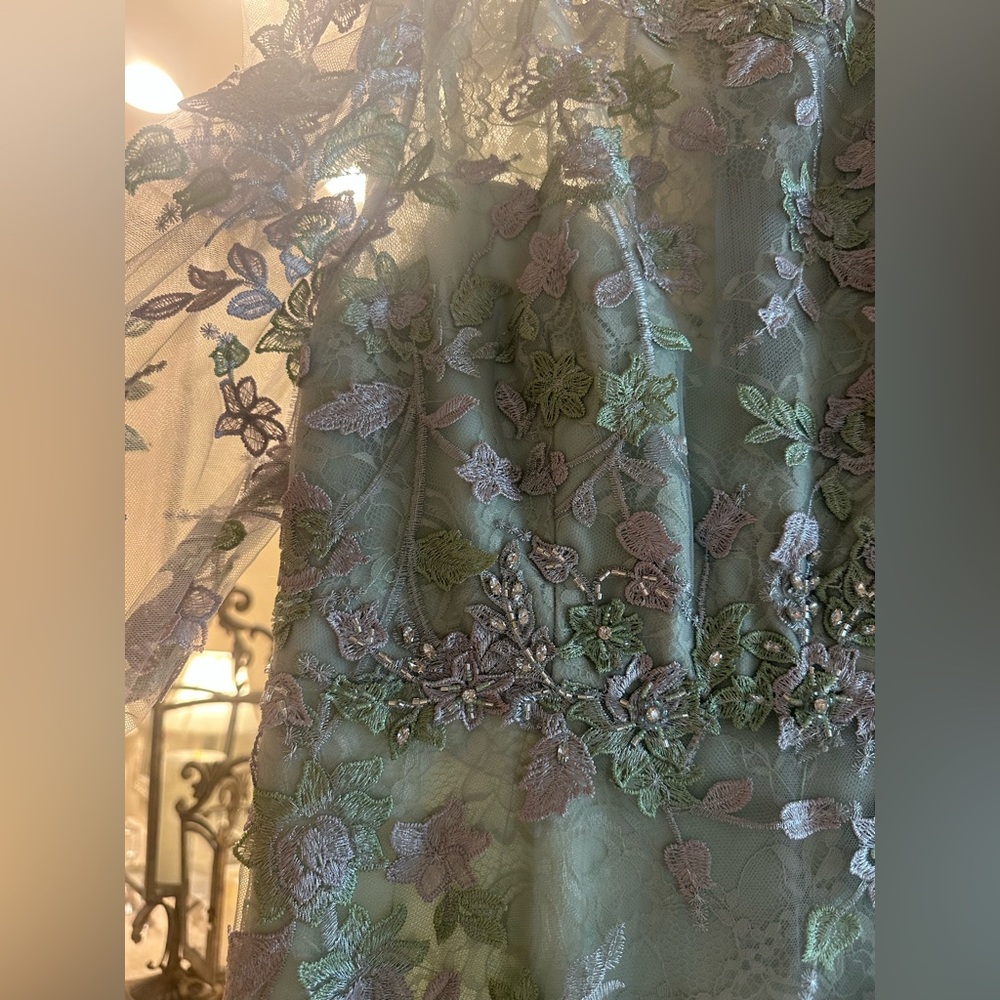 Mac Duggal light Green Puff Sleeve A-Line Dress size 12 - Picture 4 of 6